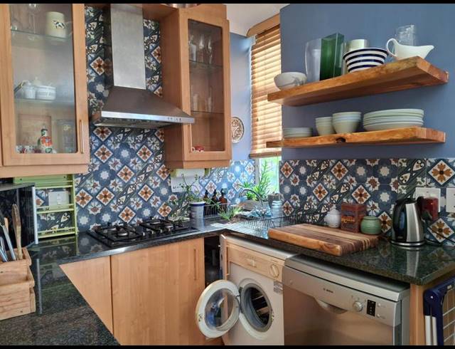 1 BEDROOM PROPERTY TO RENT IN NEWLANDS